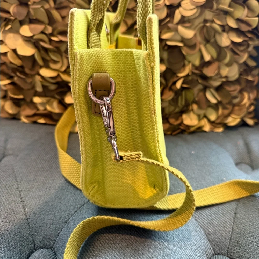 Brandon Blackwood ESR Tote - Picture 3 of 9